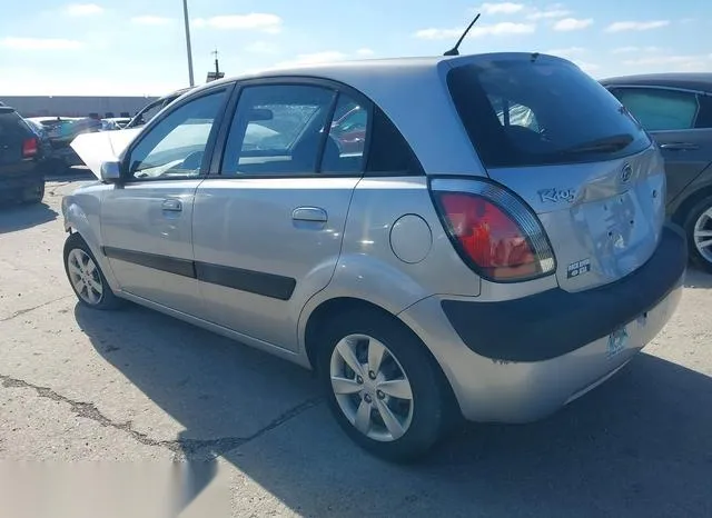 KNADE163886401070 2008 2008 KIA Rio- 5-Door 5 SX 3