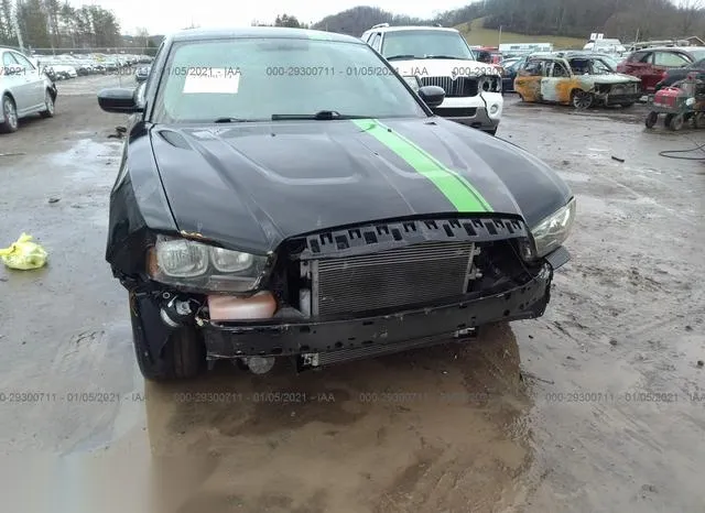 2C3CDXBG4DH593307 2013 2013 Dodge Charger- SE 6