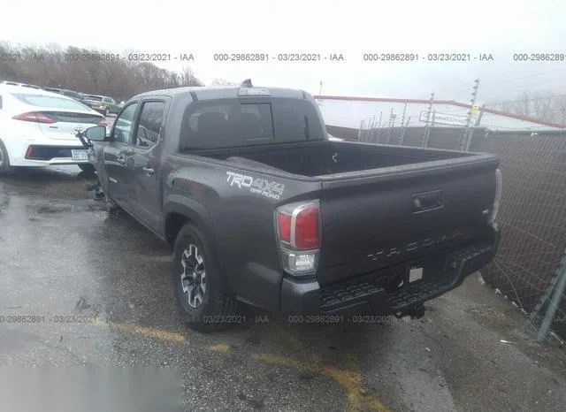 5TFCZ5AN4LX240724 2020 2020 Toyota Tacoma- Trd Off-Road 3