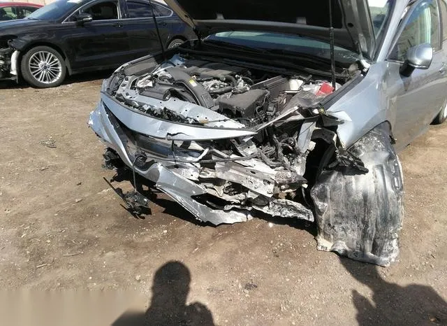 4T1B11HK0JU108237 2018 2018 Toyota Camry- LE 6