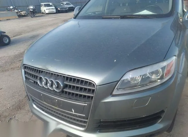 WA1BY74L17D037974 2007 2007 Audi Q7- Premium 6