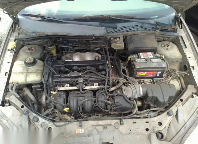 1FAFP34N95W267676 2005 2005 Ford Focus- S/Se/Ses 10