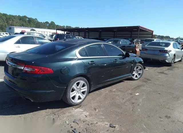 SAJWA0FA7AHR70973 2010 2010 Jaguar XF 4