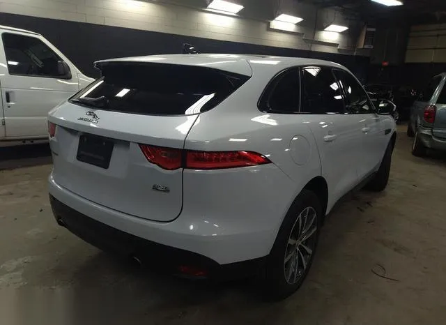 SADCK2FX5LA627304 2020 2020 Jaguar F-Pace- Prestige P250 Awd 4