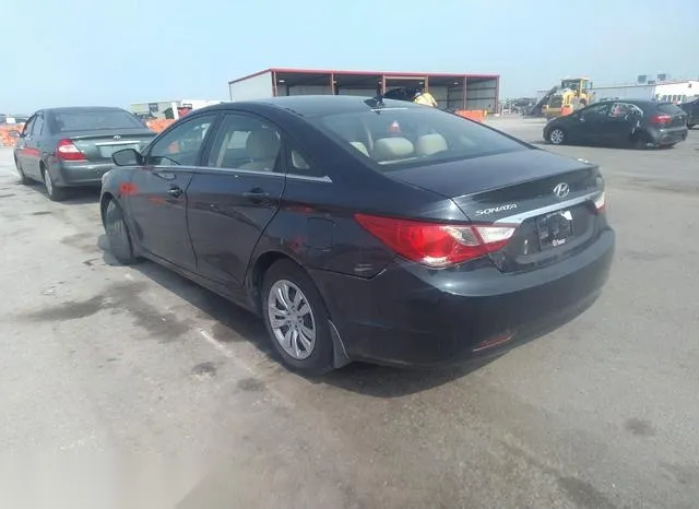 5NPEB4AC7DH524495 2013 2013 Hyundai Sonata- Gls 3