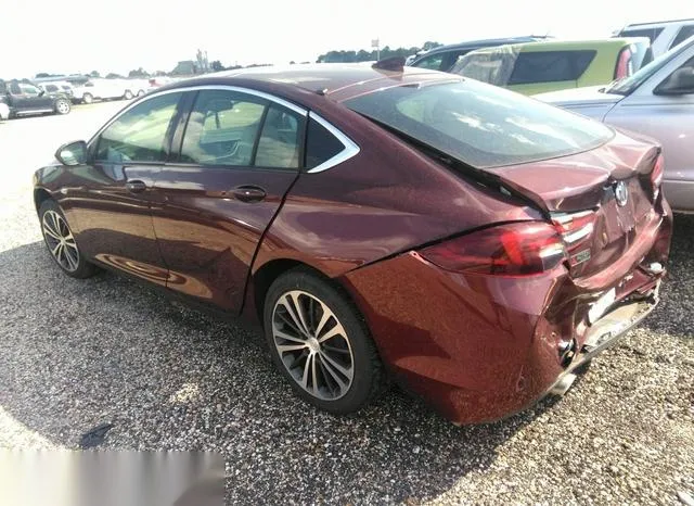 W04GL6SX8K1047884 2019 2019 Buick Regal- Sportback Fwd Pref 3