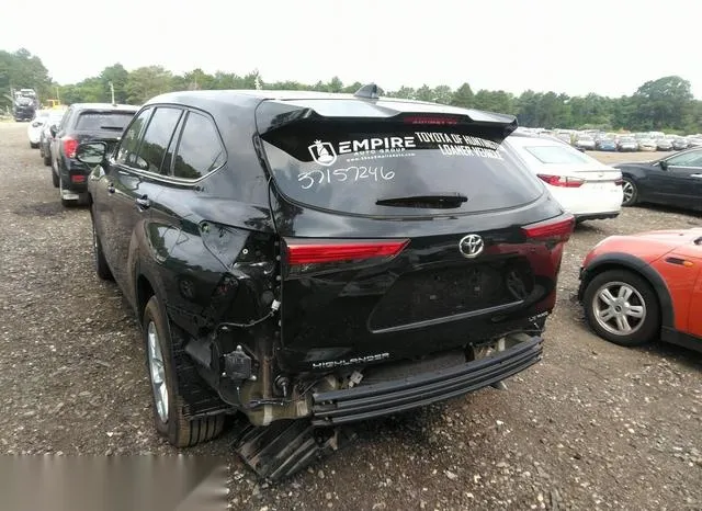 5TDBZRBH6NS570725 2022 2022 Toyota Highlander- LE 6