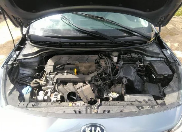 3KPA24AD1LE318471 2020 2020 KIA Rio- S 10