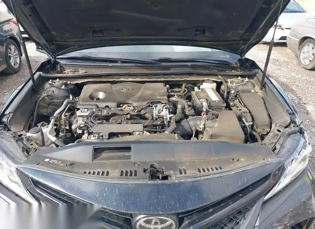 4T1B11HKXKU275772 2019 2019 Toyota Camry- SE 10