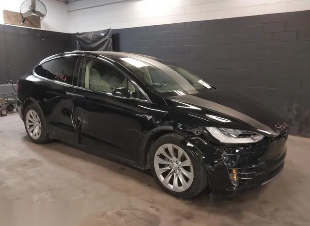 5YJXCDE25JF096508 2018 2018 Tesla Model X- 100D/75D/P100D 6