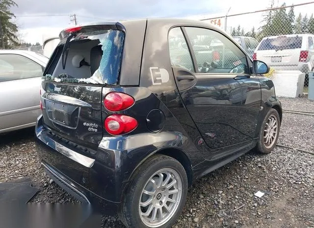 WMEEJ9AA8EK729889 2014 2014 Smart Fortwo- Electric Drive Pas 4