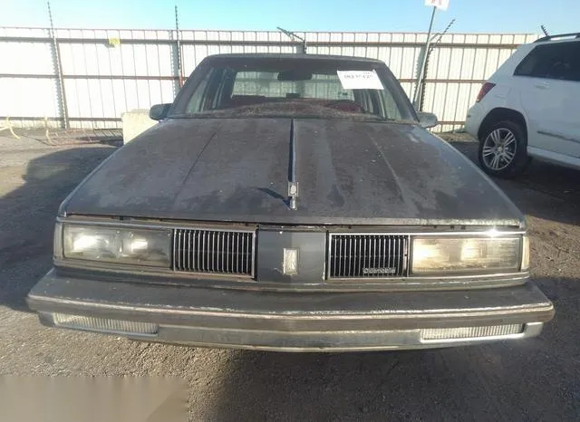 1G3HY5133H1817454 1987 1987 Oldsmobile Delta- 88 Royale Brou 6