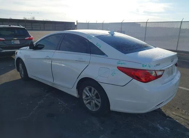 5NPEB4AC7BH196704 2011 2011 Hyundai Sonata- Gls 3