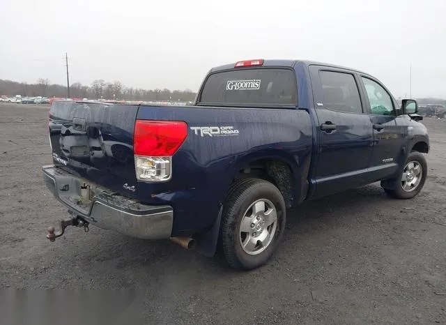 5TFDY5F14BX187132 2011 2011 Toyota Tundra- Grade 5-7L V8 4