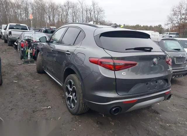 ZASPAKBN3N7D29412 2022 2022 Alfa Romeo Stelvio- Ti Awd 3