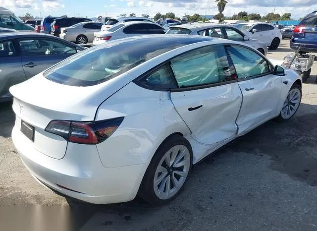 5YJ3E1EA1NF372882 2022 2022 Tesla Model 3 4