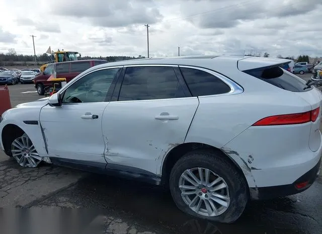 SADCK2BVXHA061667 2017 2017 Jaguar F-Pace- 35T Prestige 6