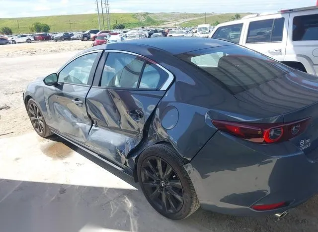 3MZBPACM7PM371752 2023 2023 Mazda 3- 2-5 S Carbon Edition 6