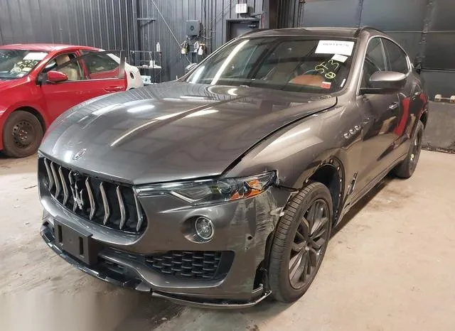 ZN661XUS2JX303672 2018 2018 Maserati Levante- Gransport 2