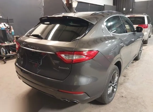 ZN661XUS2JX303672 2018 2018 Maserati Levante- Gransport 4