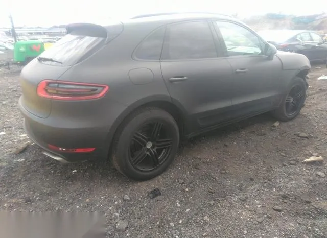 WP1AA2A51HLB83358 2017 2017 Porsche Macan 4