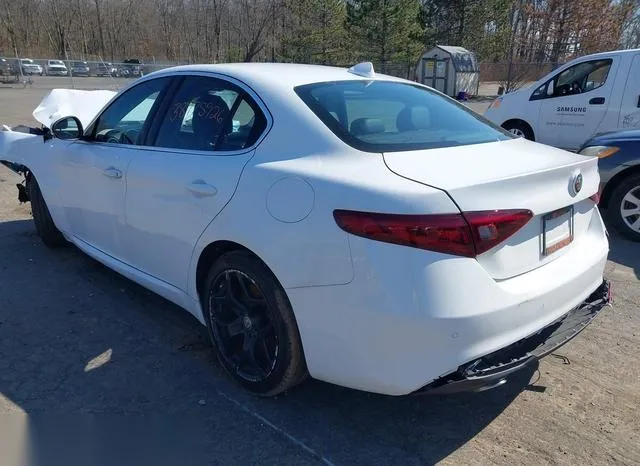 ZARFAMAN8K7621320 2019 2019 Alfa Romeo Giulia- Rwd 3