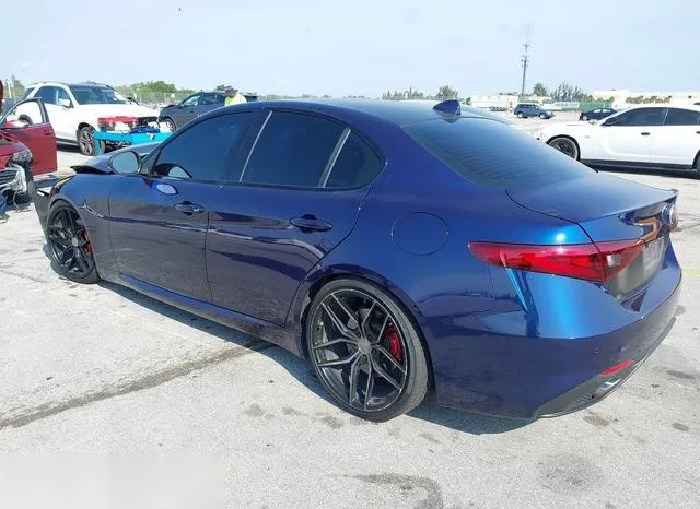 ZARFAEBN9J7567772 2018 2018 Alfa Romeo Giulia- Rwd 3