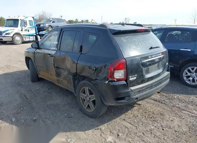 1C4NJDEB7FD176095 2015 2015 Jeep Compass- Latitude 3