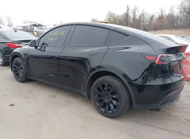 7SAYGDEE0NF376042 2022 2022 Tesla Model Y 3