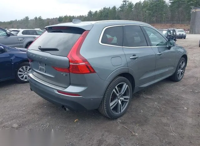 YV4102RK6J1080871 2018 2018 Volvo XC60- T5 Momentum 4