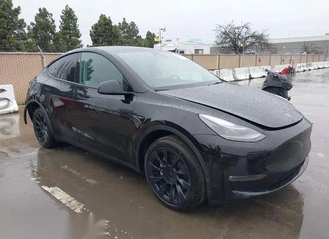 7SAYGDED8PF976883 2023 2023 Tesla Model Y- Rwd 1