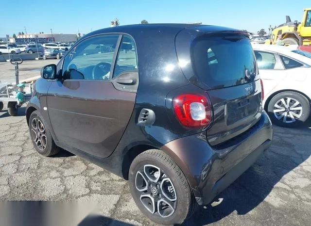 WMEFJ9BA1JK264613 2018 2018 Smart Fortwo- Electric Drive Pas 3