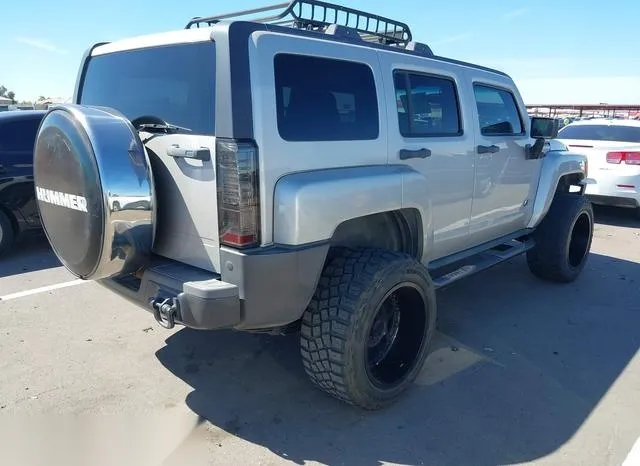 5GTDN136968104188 2006 2006 Hummer H3- SUV 4