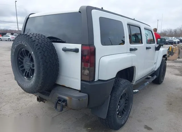 5GTDN136968164763 2006 2006 Hummer H3- SUV 4