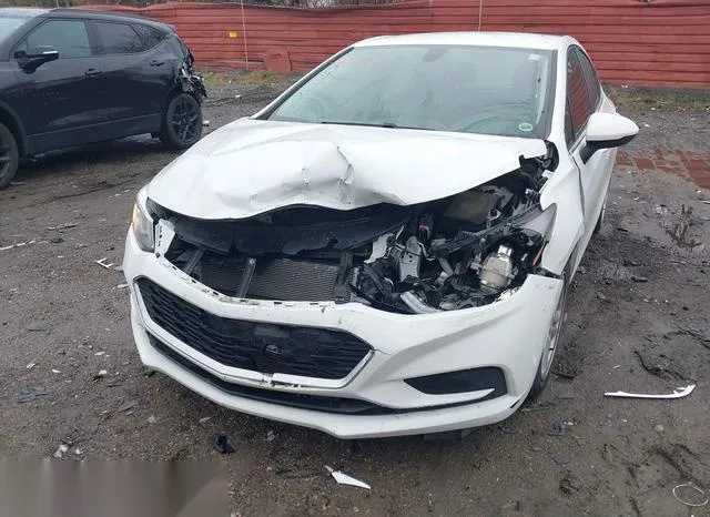 1G1BE5SM9J7171872 2018 2018 Chevrolet Cruze- Lt Auto 6