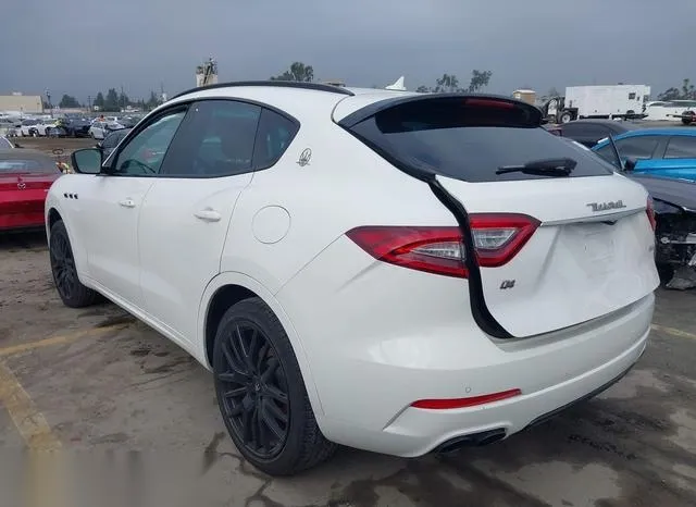 ZN661XUA0KX323556 2019 2019 Maserati Levante 3