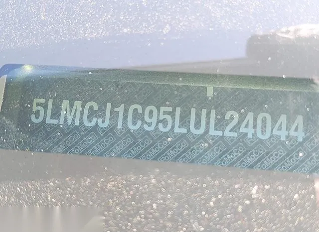 5LMCJ1C95LUL24044 2020 2020 Lincoln Corsair- Standard 9