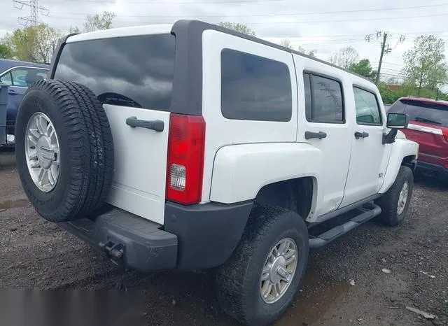 5GTDN136568296175 2006 2006 Hummer H3- SUV 4