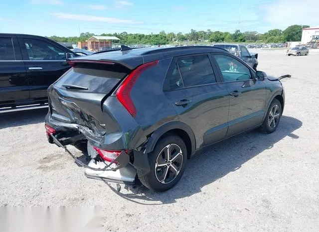 KNDCR3LE9R5157327 2024 2024 KIA Niro- EX 4