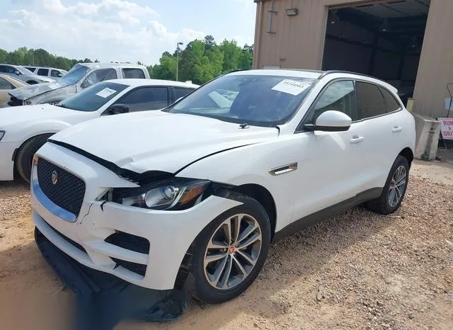 SADCJ2FX0JA280674 2018 2018 Jaguar F-Pace- 25T Premium 2