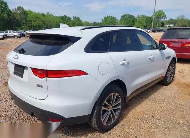 SADCJ2FX0JA280674 2018 2018 Jaguar F-Pace- 25T Premium 4