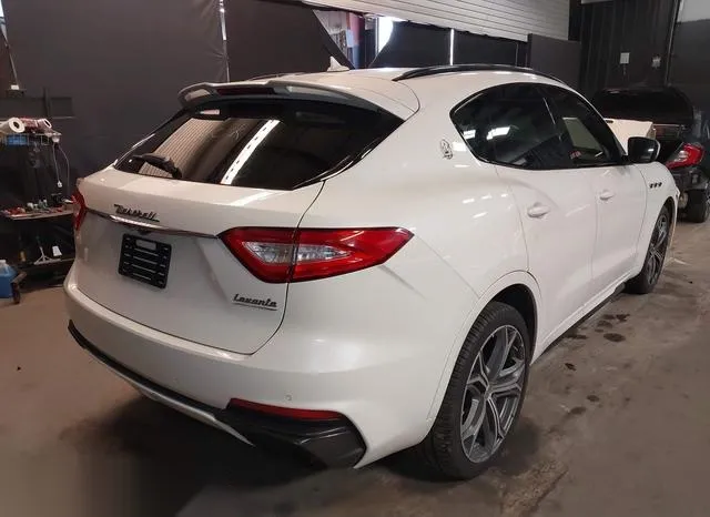 ZN661ZUA2KX323117 2019 2019 Maserati Levante- Gts/Trofeo 4