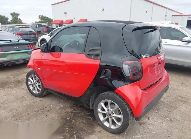 WMEFJ5DA5HK174087 2017 2017 Smart Fortwo- Passion/Prime/Prox 3