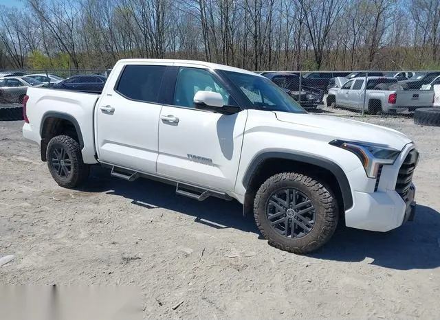 5TFLA5DB9NX043849 2022 2022 Toyota Tundra- SR5 1