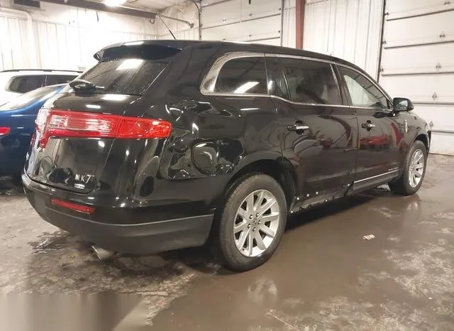 2LMHJ5NK4KBL02092 2019 2019 Lincoln MKT- Livery 4