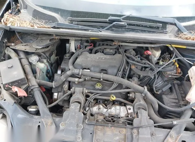 1GMDU23E82D321798 2002 2002 Pontiac Montana- V16 10