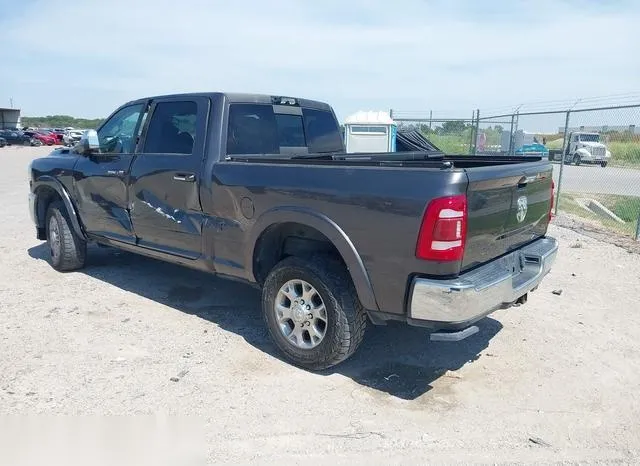 3C6UR5FL8KG727687 2019 2019 RAM 2500- Laramie  4X4 6-4 Box 3