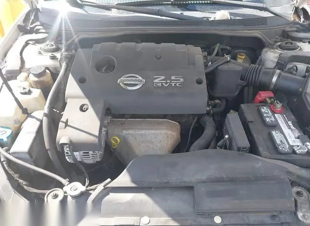 1N4AL11DX4C172095 2004 2004 Nissan Altima- 2-5 SL 10