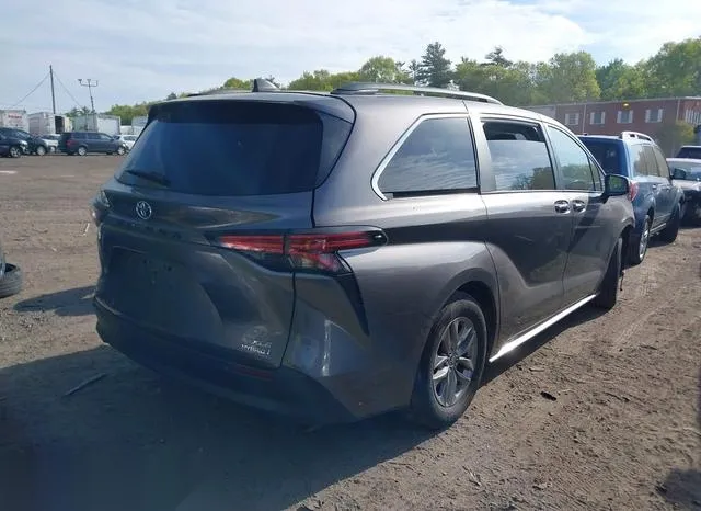 5TDJSKFC2NS061169 2022 2022 Toyota Sienna- Xle 4