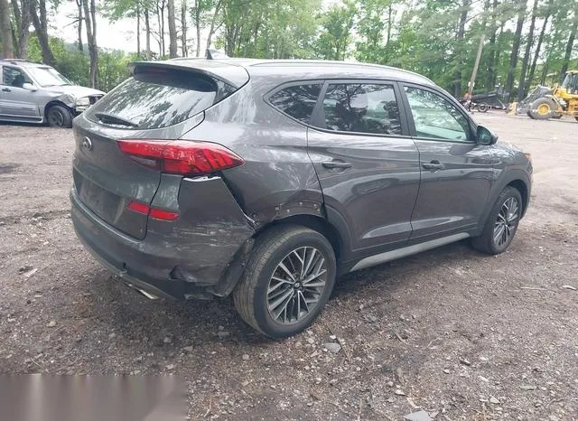 KM8J33AL2MU354778 2021 2021 Hyundai Tucson- Sel 4